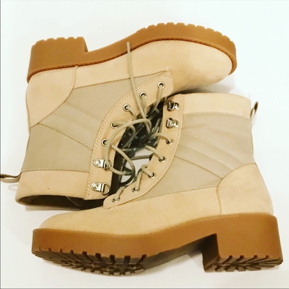 Combat Boots - Picture 4 of 7